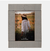 Etched Lines Photo Frame